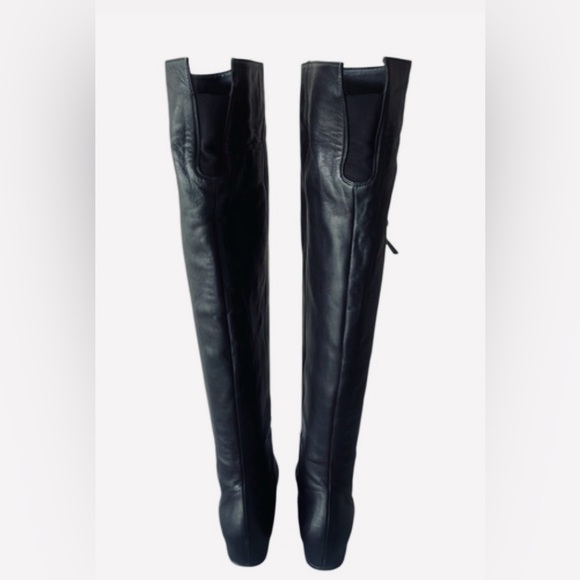 Stunning Stuart Weitzman Elf Style Black Leather Over the Knee Boots! - Picture 4 of 8